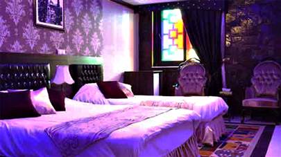 اتاق سه تخته هتل کریم خان شیراز